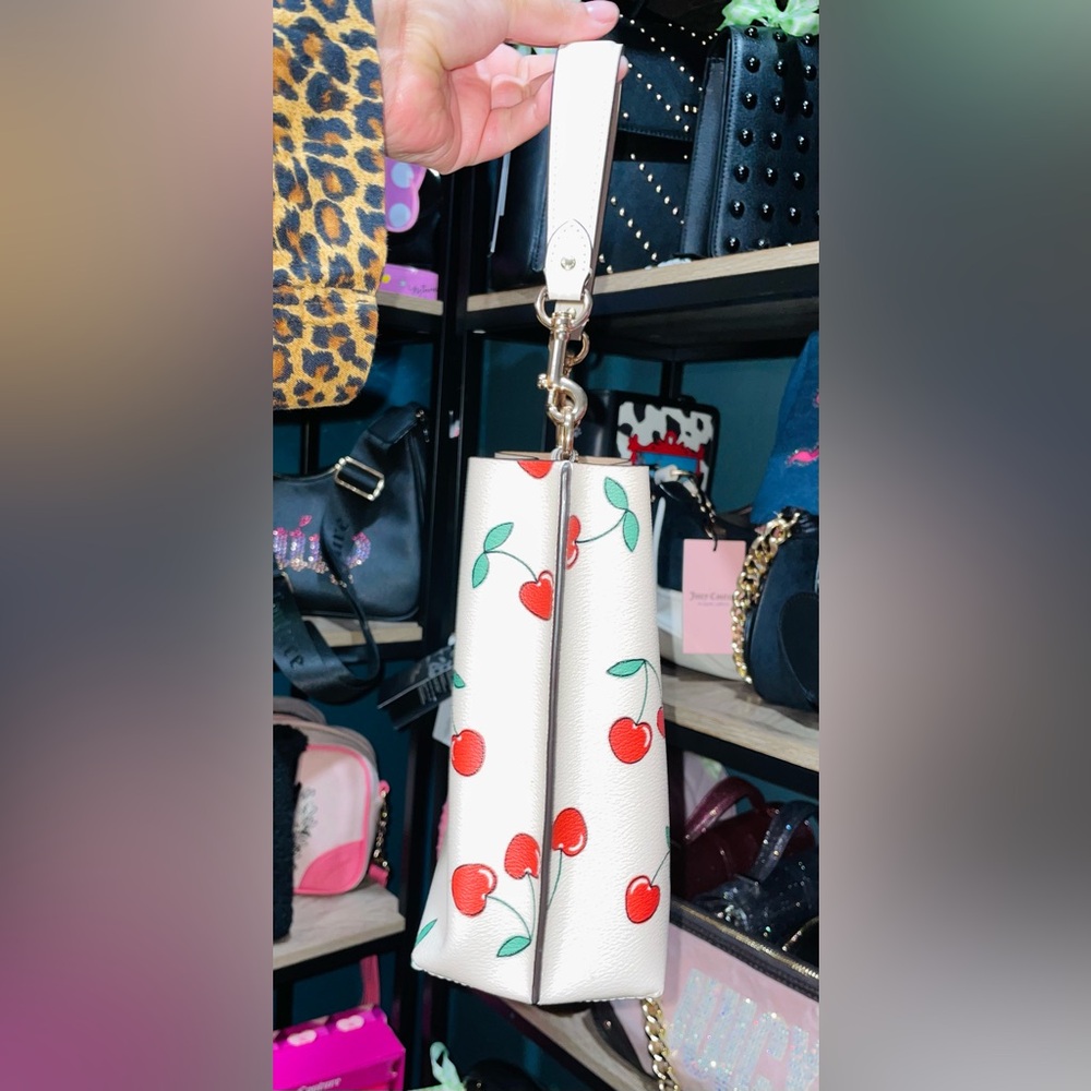 Coach cherry 🍒 bag - Picture 2 of 10